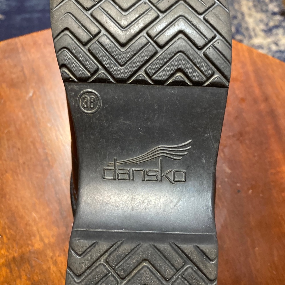 Black Dansko Size 38 - Picture 5 of 7